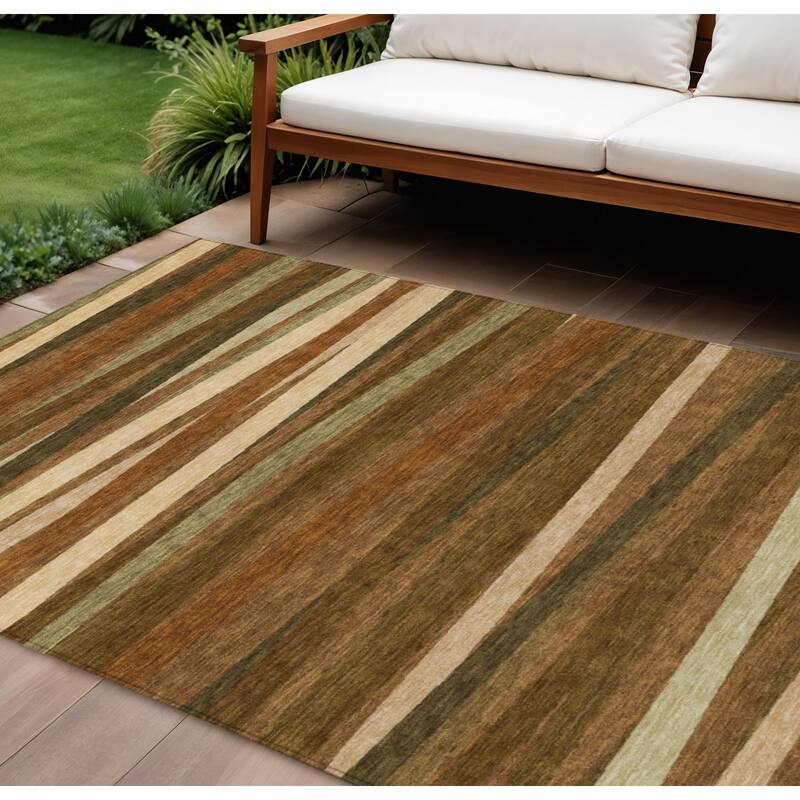 HomeRoots Striped Transitional Rectangle Outdoor Rug - 8' X 10'