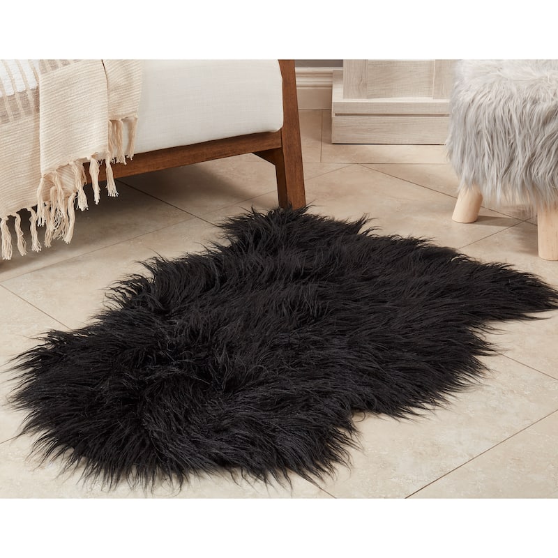 Soft Faux Mongolian Fur Rug - 24"x35"