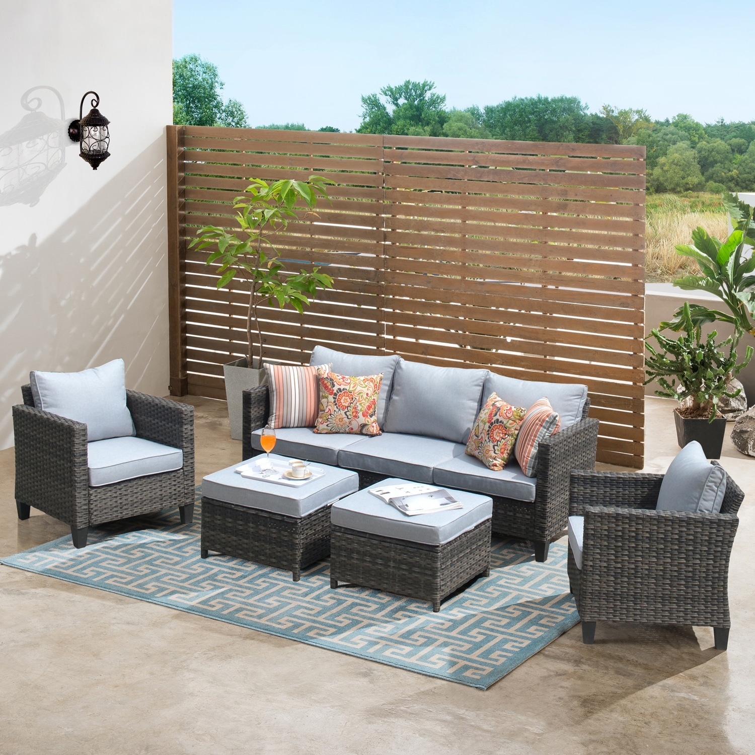 Ovios 5-piece Outdoor High-back Wicker Patio Sectional Set