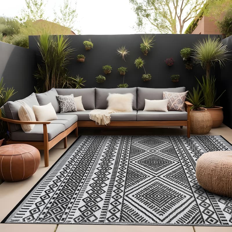 Beverly Rug Reversible Mats Plastic Outdoor Rug for Camping, Patio, Backyard, RV, Picnic, Deck