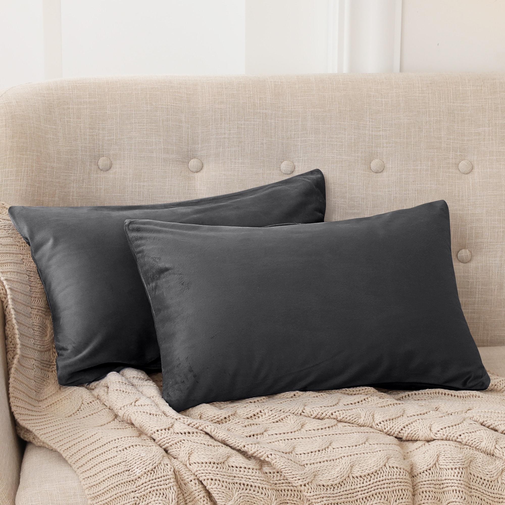 Deconovo Velvet Soft Throw Pillow Covers 2 PCS (Cover Only)