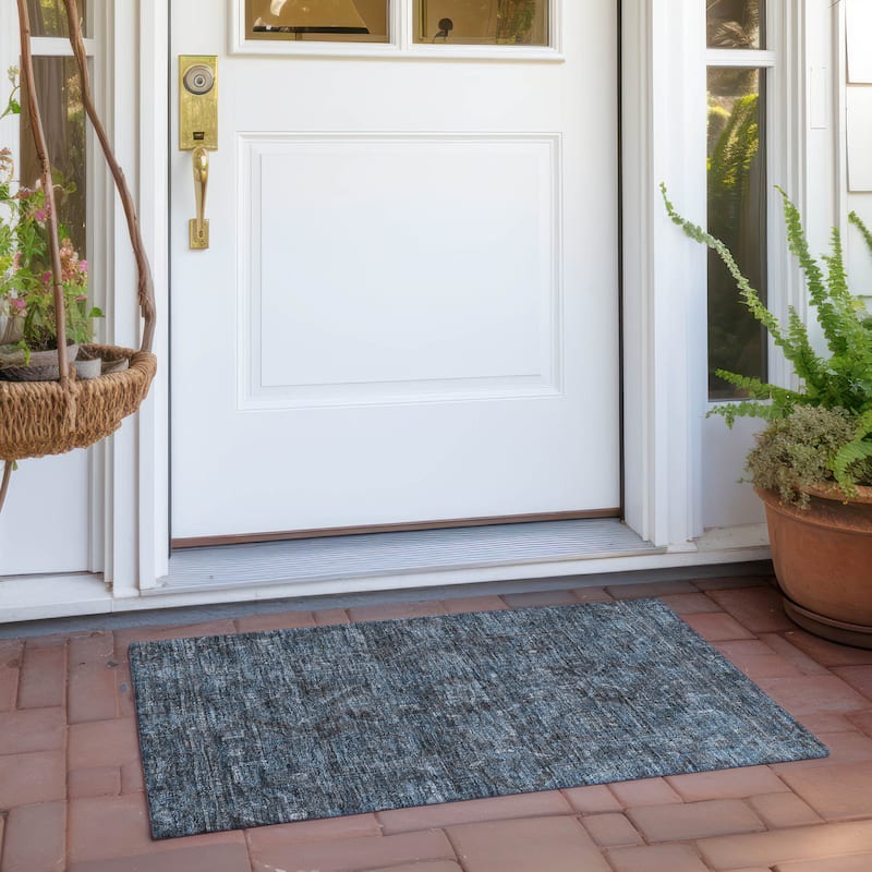 Machine Washable Indoor/ Outdoor Traditional Persian Chantille Rug