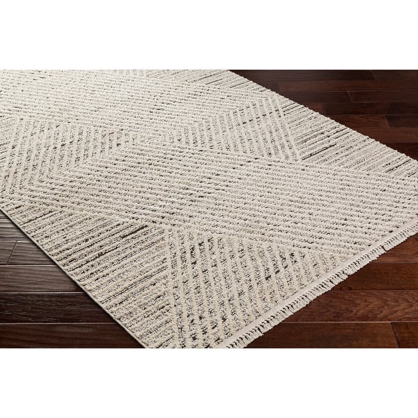 Livabliss Berlin Bohemian Geometric Area Rug - On Sale - Bed Bath ...