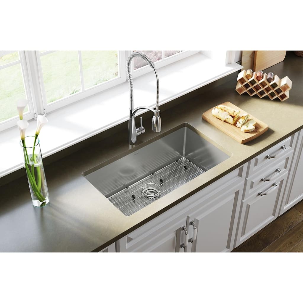 Elkay Crosstown 16 Gauge Stainless Steel 32-1/2" x 18" x 10", Single Bowl Undermount Sink Kit