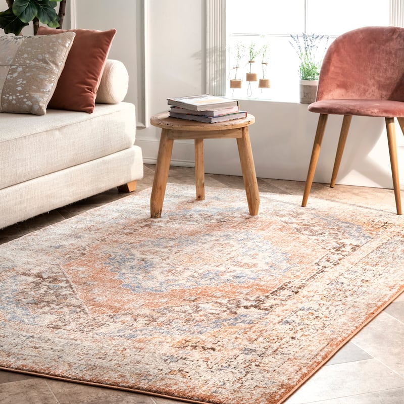 Nuloom Transitional Vintage Cathilene Cardinal Ornamental Faded Border Area Rug - 4' x 6' - Beige - Rectangle