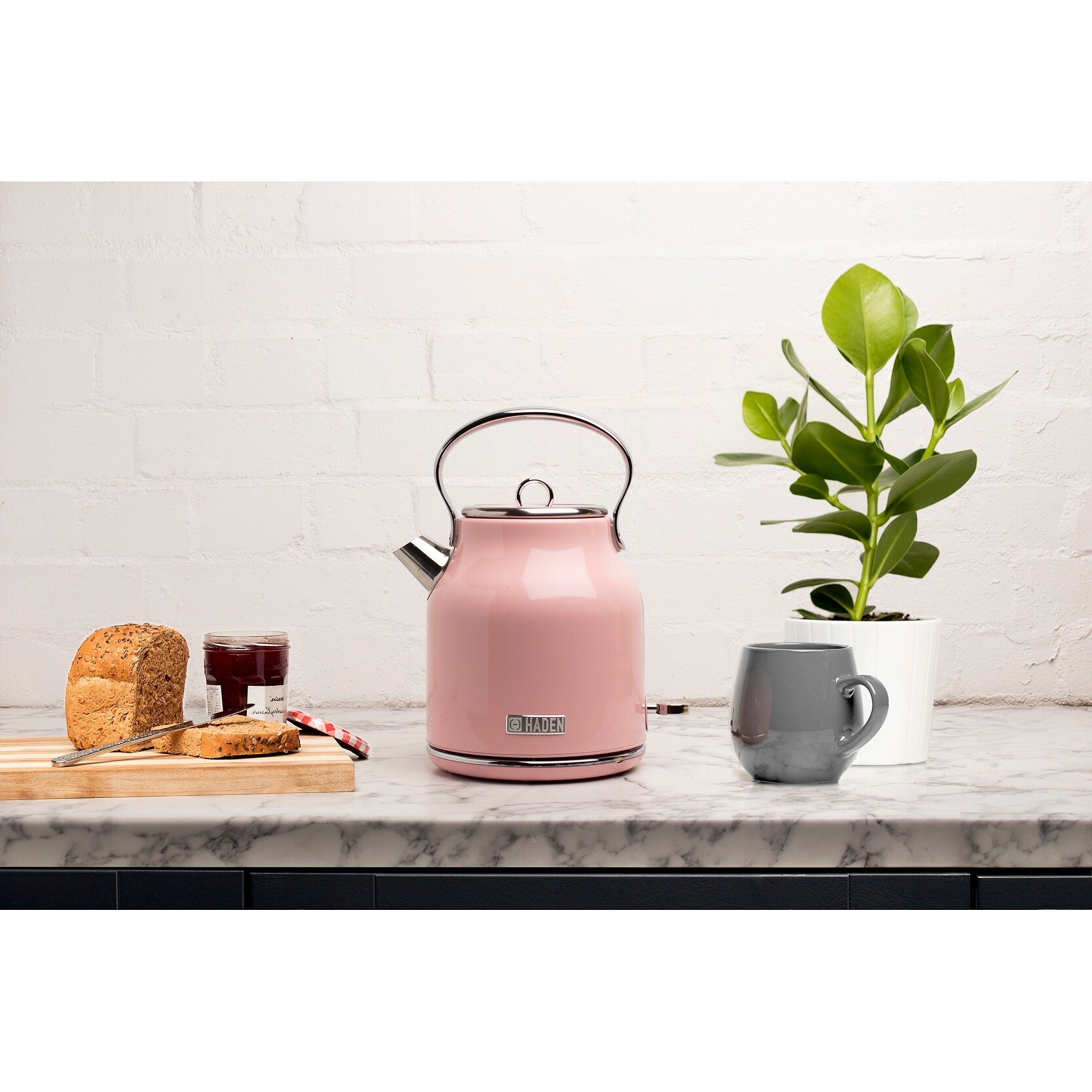 Haden Heritage 1.7 Liter Stainless Steel Electric Tea Kettle - Bed Bath &  Beyond - 29613383