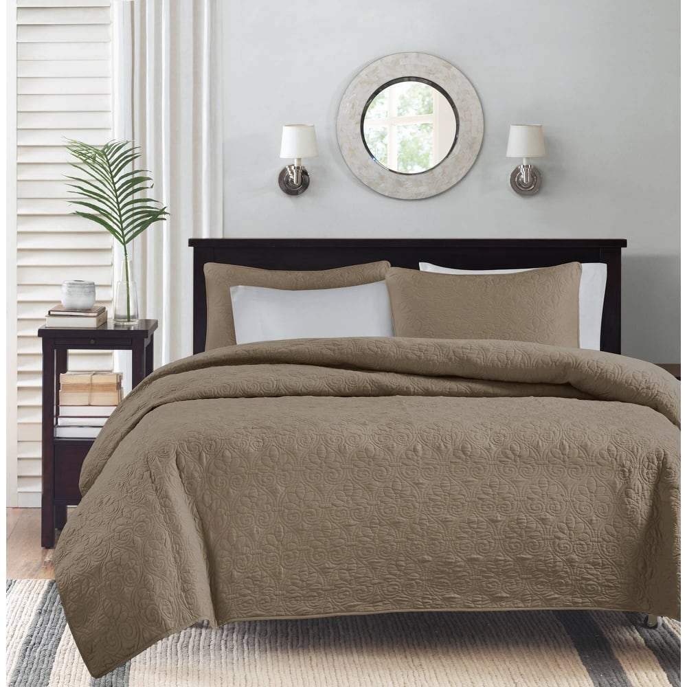 Madison Park Mansfield Reversible Quilt Set