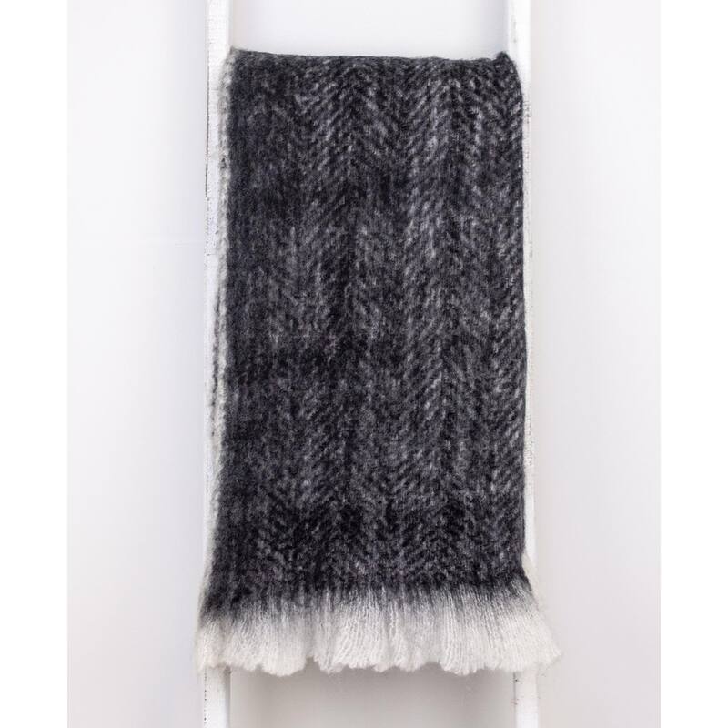 Supreme Soft Pink and White Herringbone Handloomed Throw Blanket