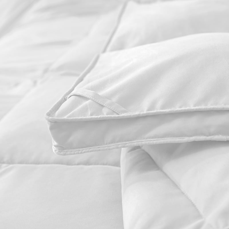 Lightweight Premium White Goose Down Comforter Duvet Insert for Summer