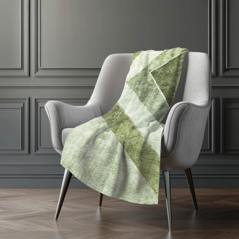 Premium Machine Washable Casual Contemporary Sherpa Throw Blanket