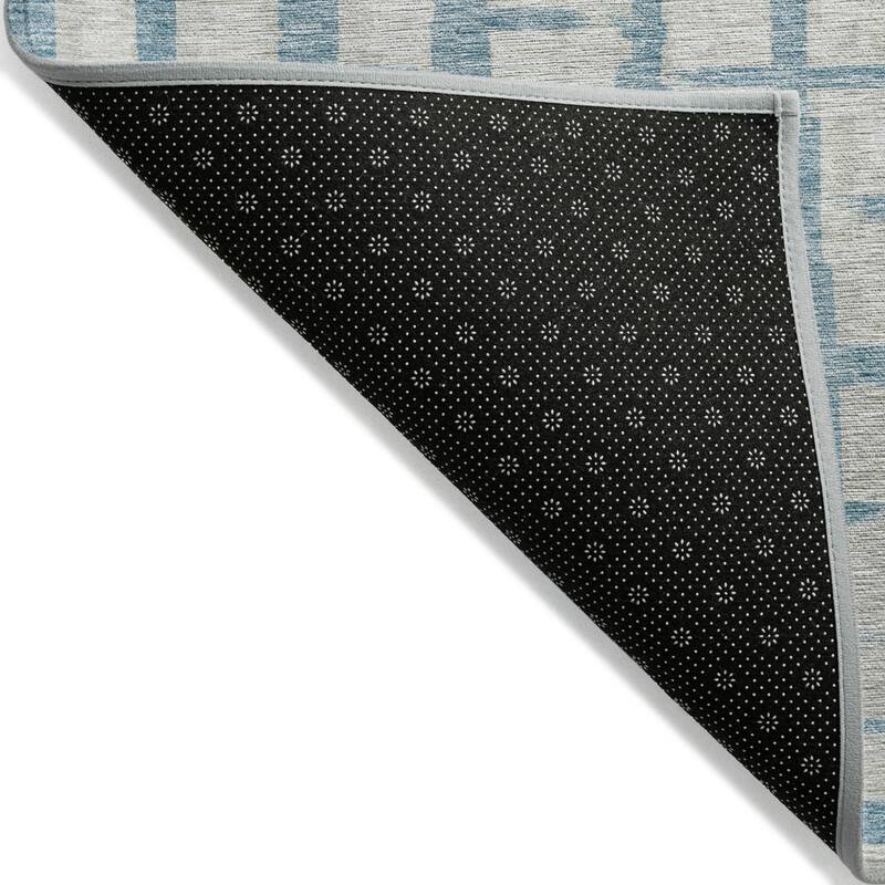 HomeRoots Striped Transitional Rectangle Outdoor Rug