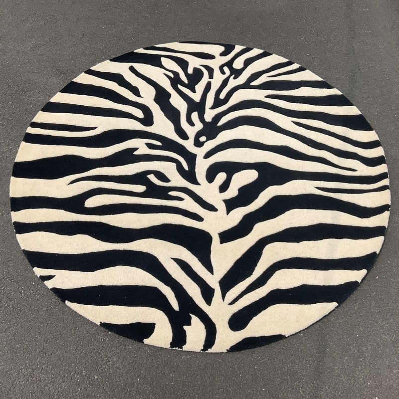 HERAT ORIENTAL Handmade Tibetan Zebra Wool Rug Collection