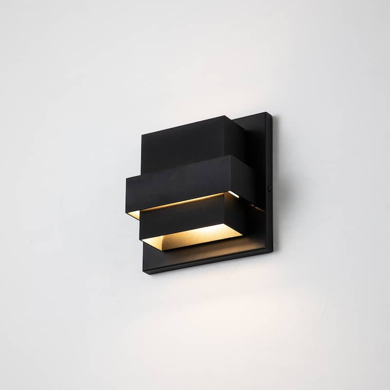 C Cattleya 1-Light Matte Black Aluminum Integrated LED Wall Light - Matte Black - Matte Black