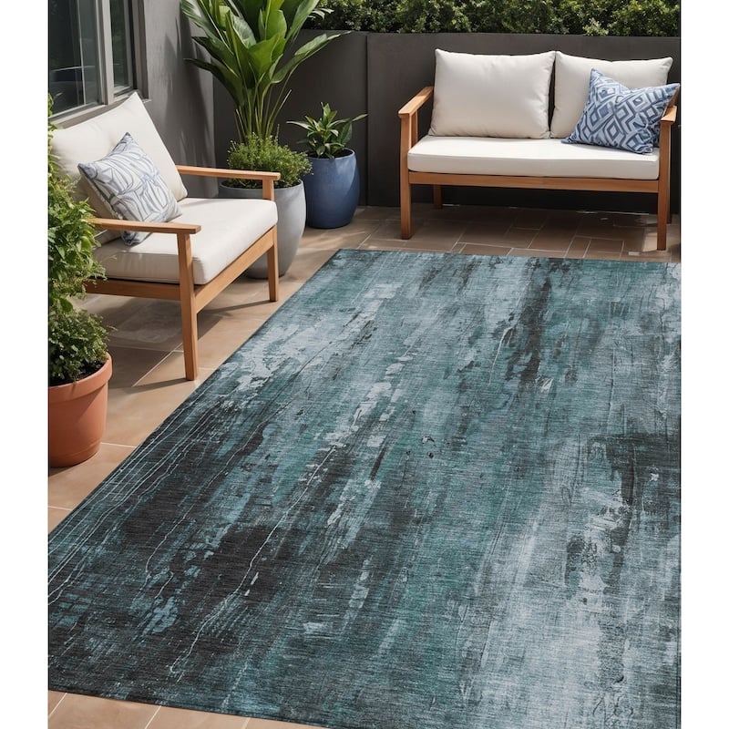 HomeRoots Abstract Transitional Rectangle Outdoor Rug - 5' X 8'