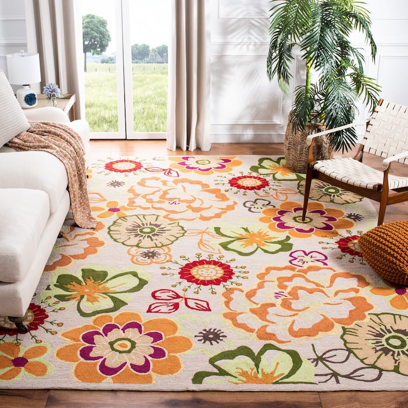 SAFAVIEH Handmade Four Seasons Giorgiana Floral Rug - 8' x 10' - Ivory/Green