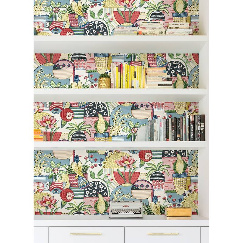 Caroline et Bettina Multi Avriel Peel & Stick Wallpaper