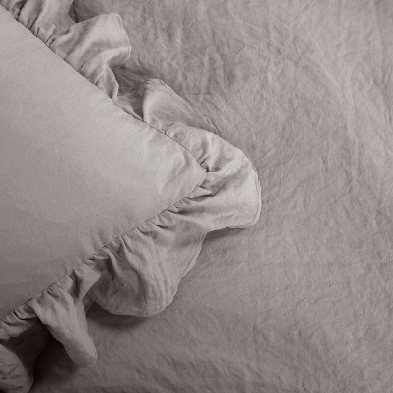 Lush Decor Reyna Ruffled Shabby-chic Comforter Set