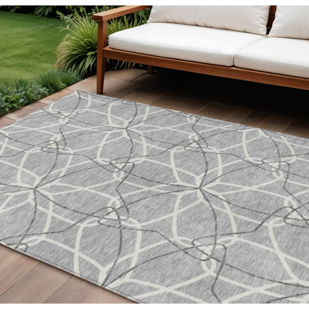 HomeRoots Geometric Modern Rectangle Outdoor Rug