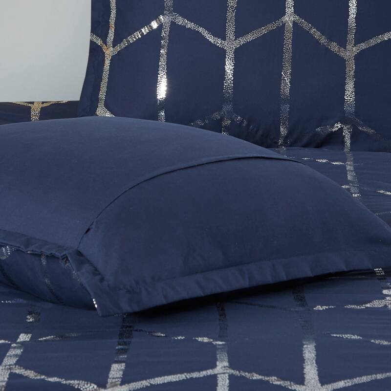 Intelligent Design Khloe 5-pc. Metallic Printed Comforter Set