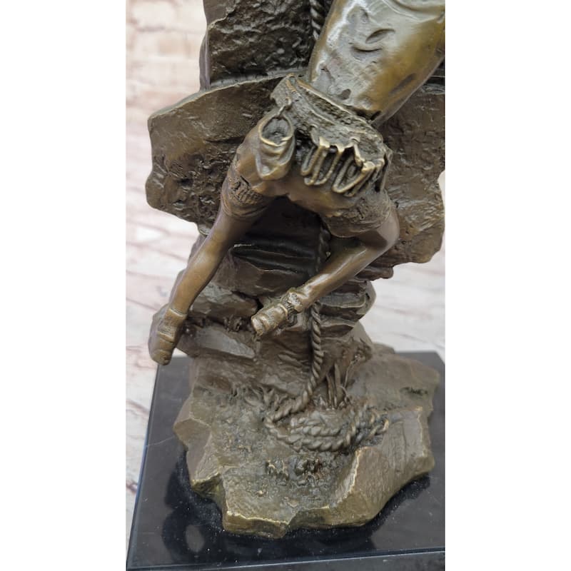 Female Rock Climber Mountaineering Scaling Wall Bouldering Alpinism Bronze Sculpture Statue