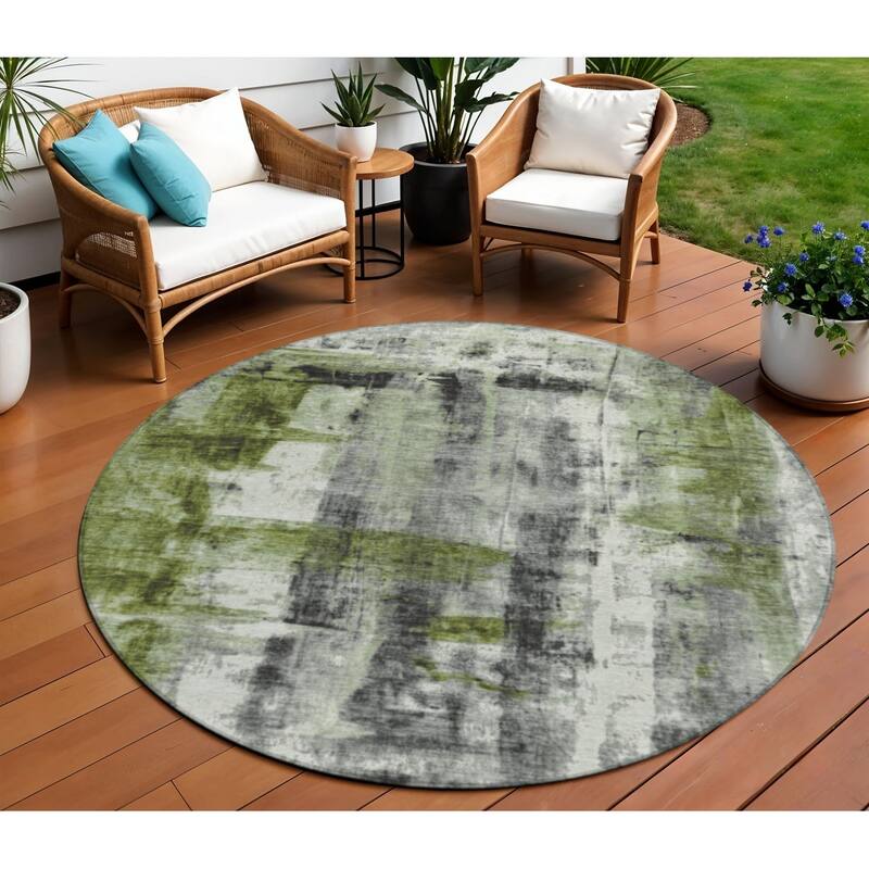 HomeRoots Abstract Transitional Rectangle Outdoor Rug - 8' Round