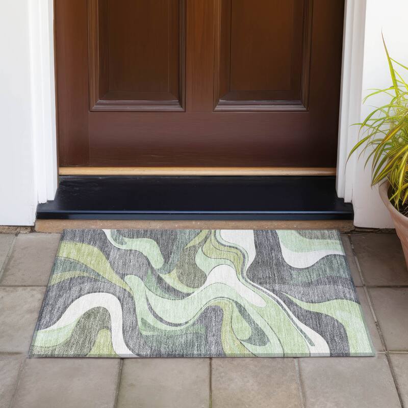 Machine Washable Indoor/Outdoor Soft Contemporary Chantille Rug - Green - 1'8" x 2'6"