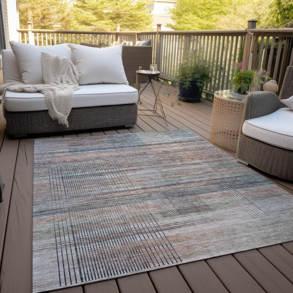 Machine Washable Indoor/ Outdoor Chantille Contemporary Imprints Rug