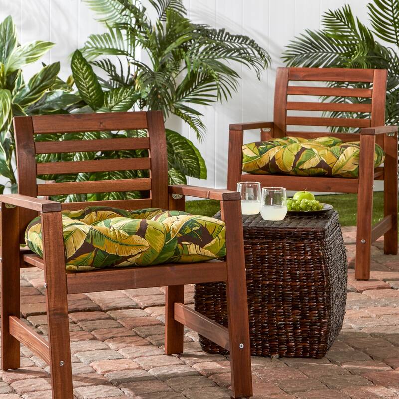 20-inch Outdoor Palm Leaves Chair Cushion (Set of 2)