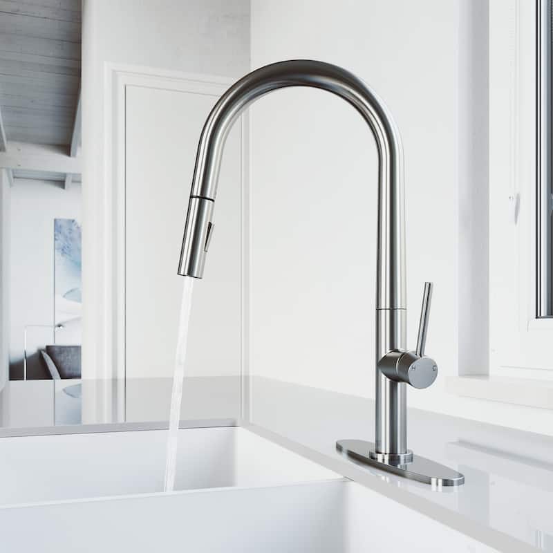VIGO Greenwich 18" H Single Handle Pull-Down Sprayer Kitchen Faucet