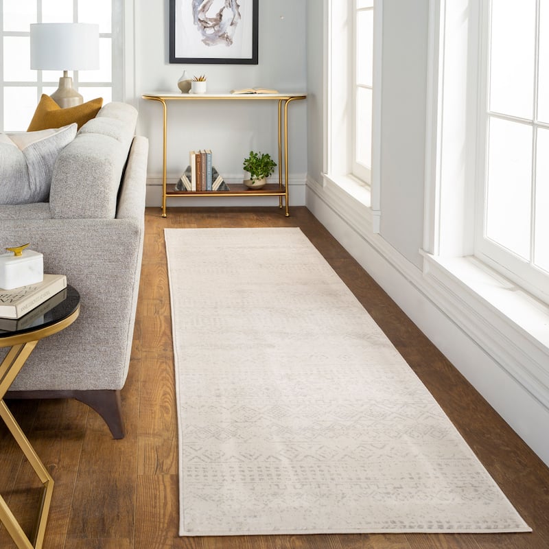 Livabliss Vintage Roma Medallion Area Rug - 2'7" x 10' - Ivory