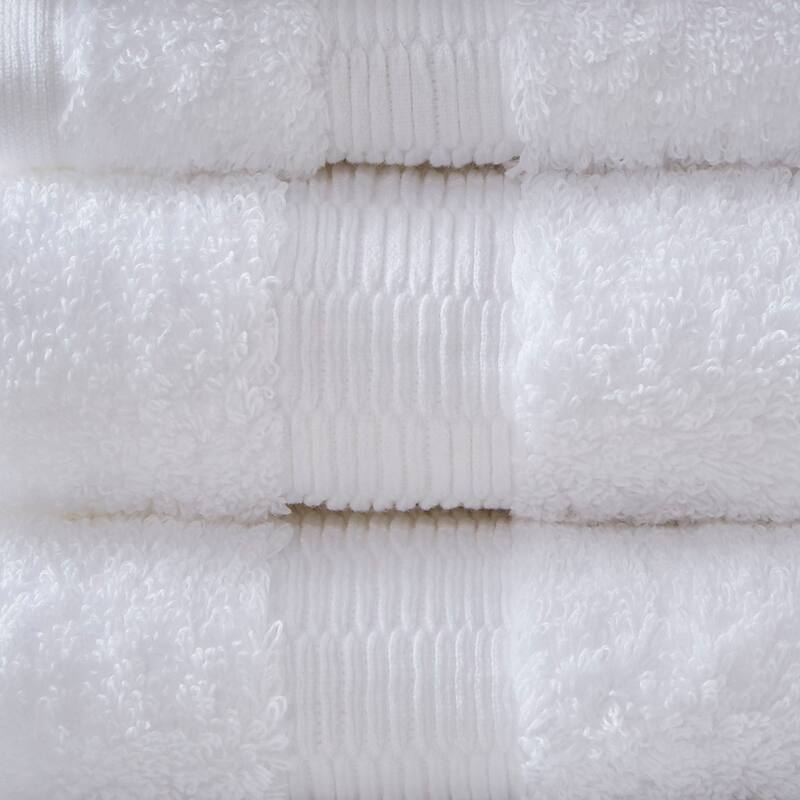 One hundred percent Egyptian Cotton 6 Piece Towel Set