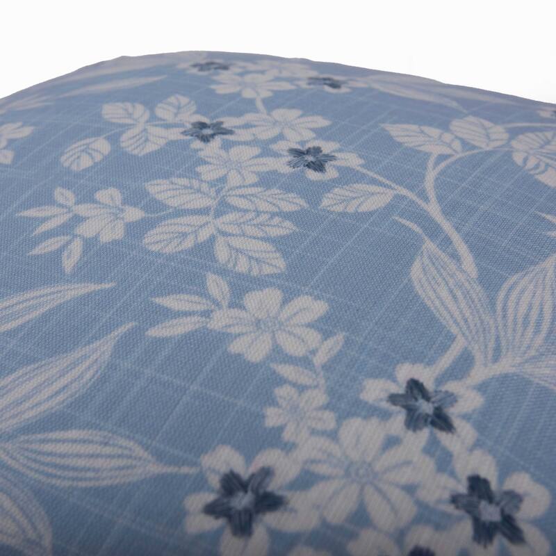 Rizzy Collection Blue/Ivory Floral Modern Throw Pillow