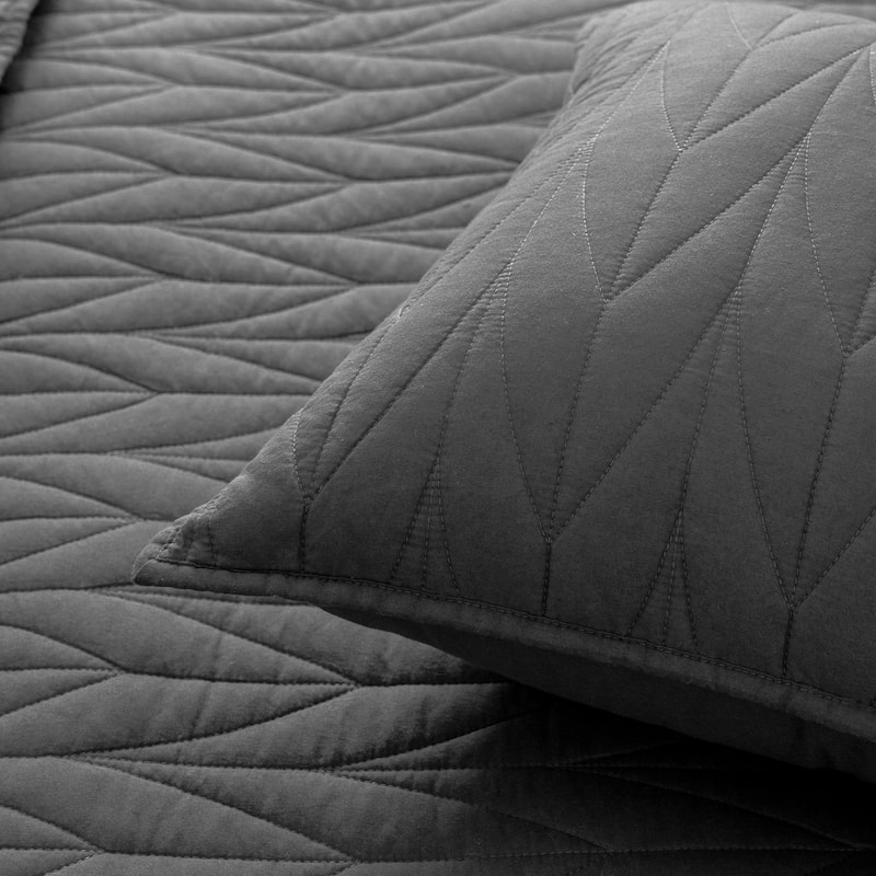 Cotton Reversible 3 Piece Quilt Set