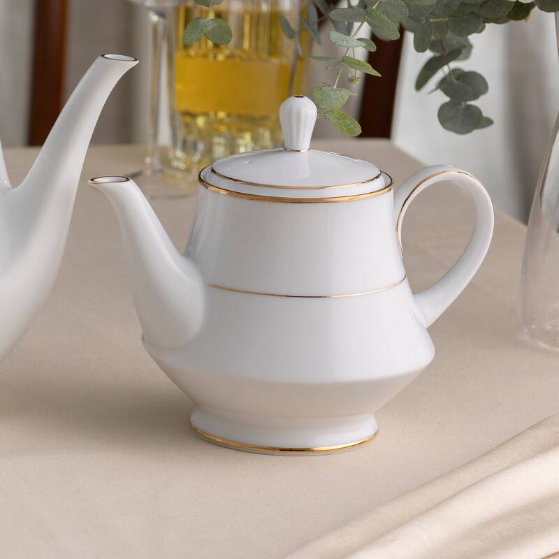 Heritage Tea Pot, 38 oz.