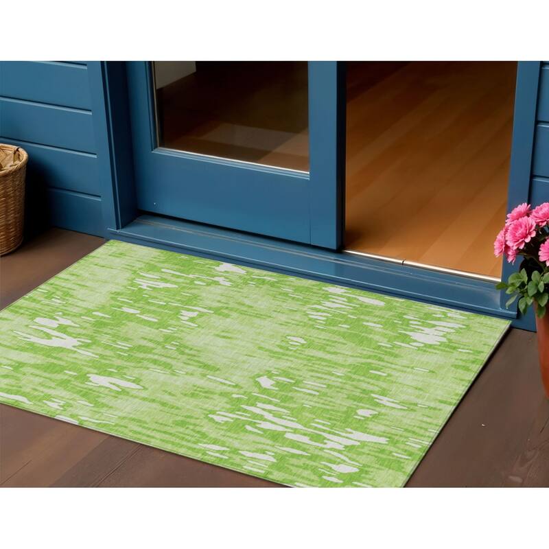HomeRoots Striped Transitional Rectangle Outdoor Rug - 3' x 5'
