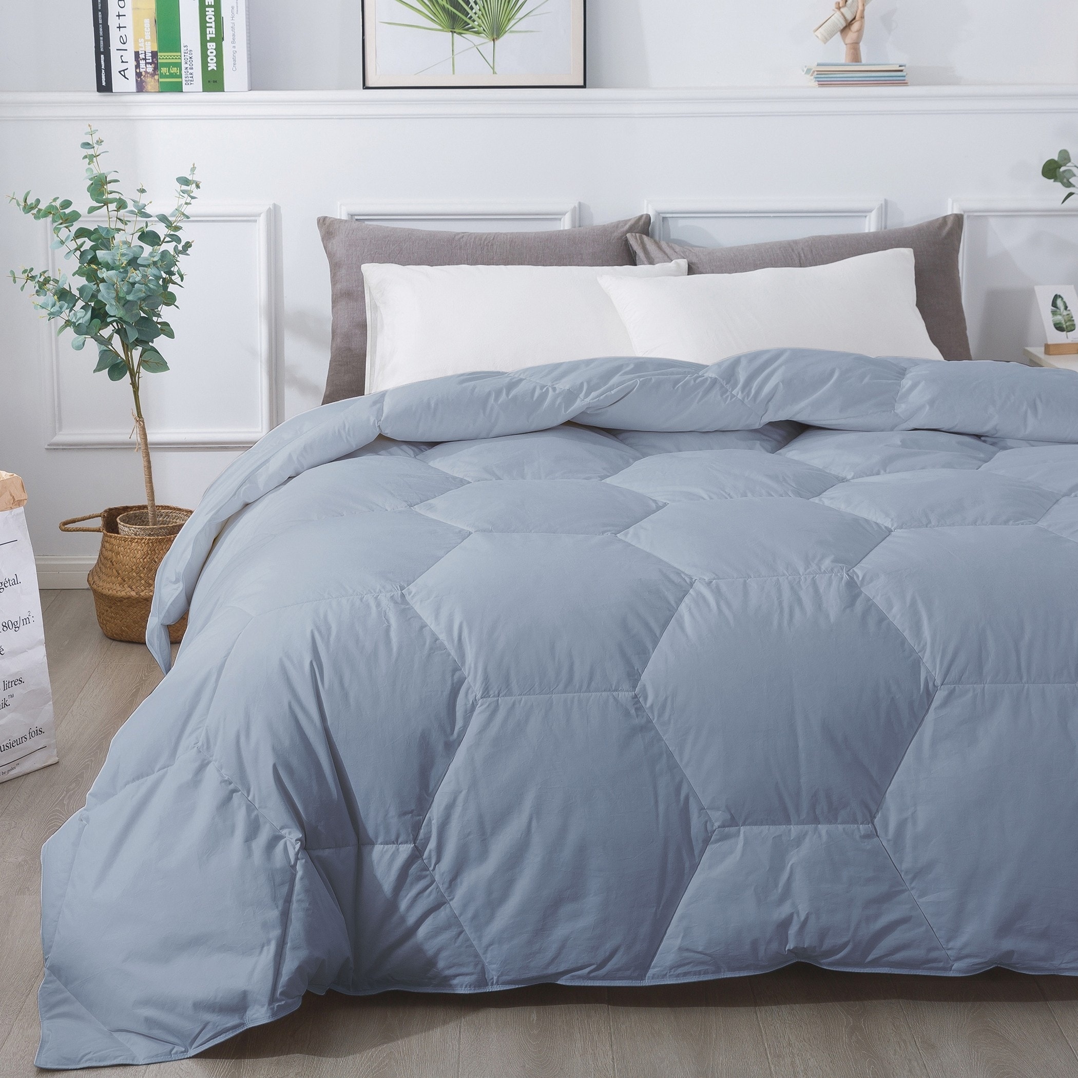 Light blue down alternative on sale comforter