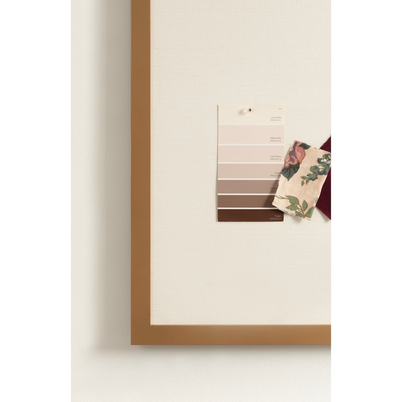 Kate and Laurel Holbrook Arch Pinboard