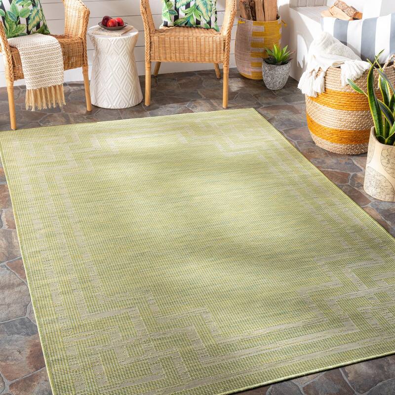 Brian Traditional Border Outdoor Area Rug
