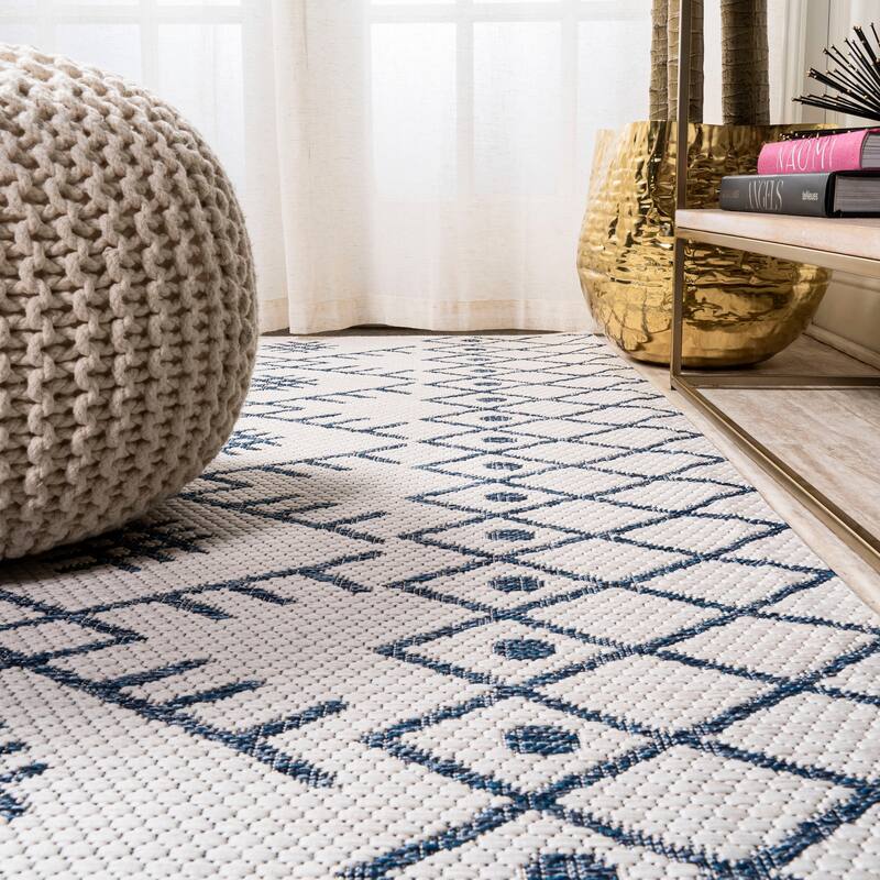 JONATHAN Y Zolak Moroccan Indoor/Outdoor Area Rug