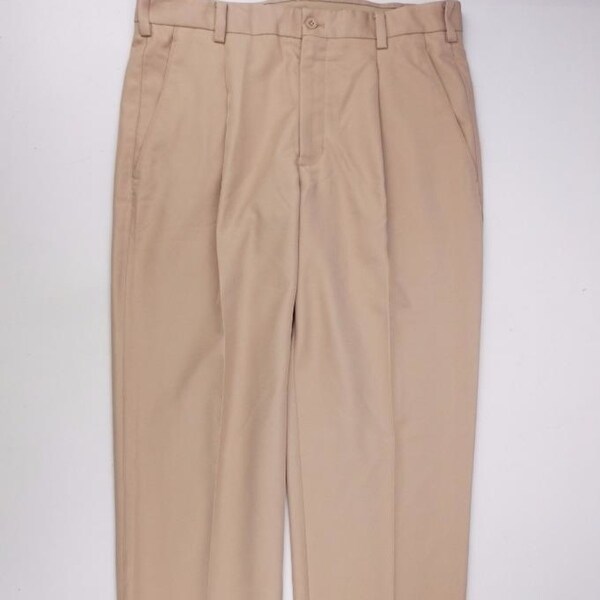 cuffed golf trousers