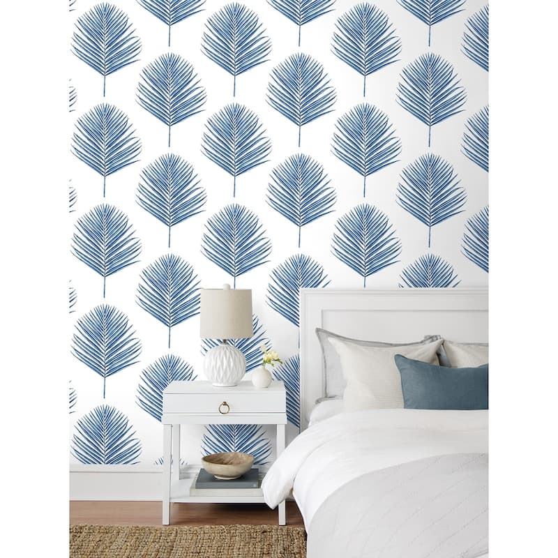 Luxe Haven Maui Palm Peel and Stick Wallpaper