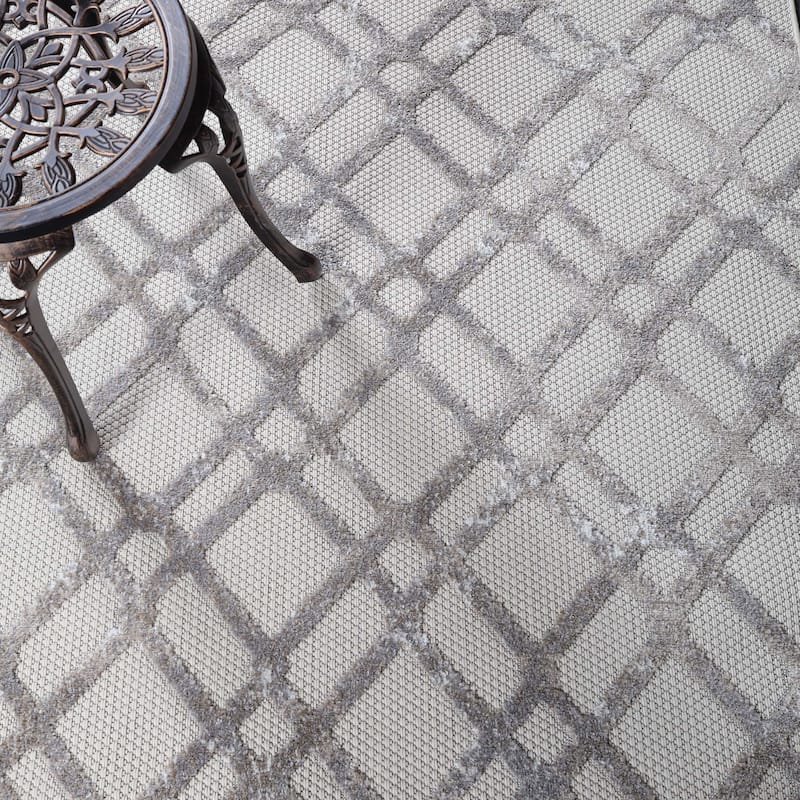 Superior Modern Geometric Abstract Indoor Outdoor Area Rug