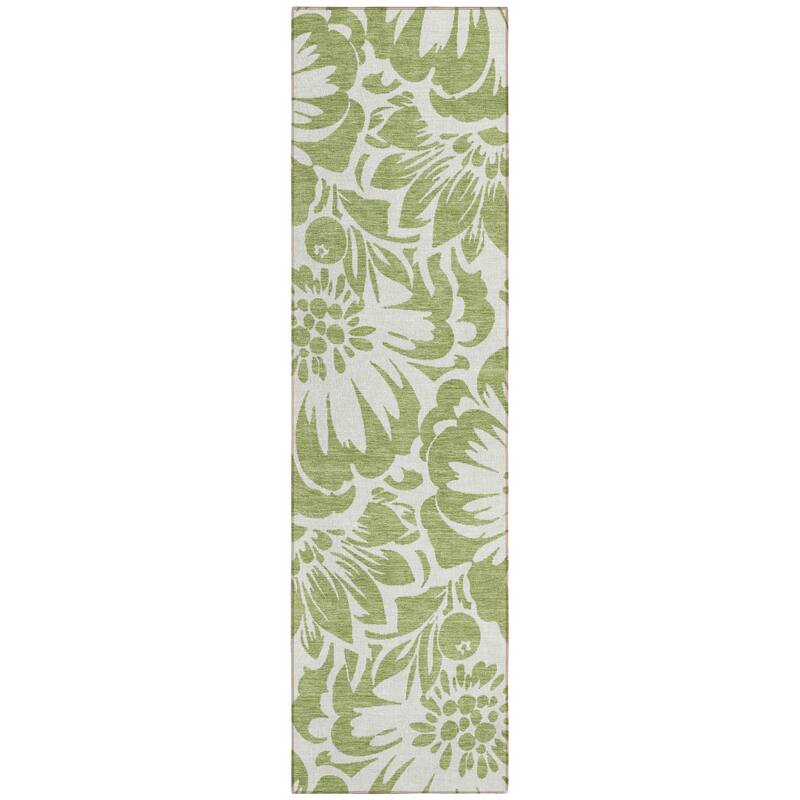 Machine Washable Indoor/ Outdoor Whimsy Floral Chantille Rug