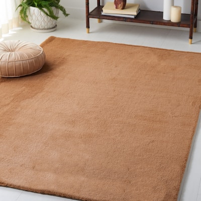 SAFAVIEH Faux Rabbit Fur Machine Washable Slip Resistant Editha Shag Rug