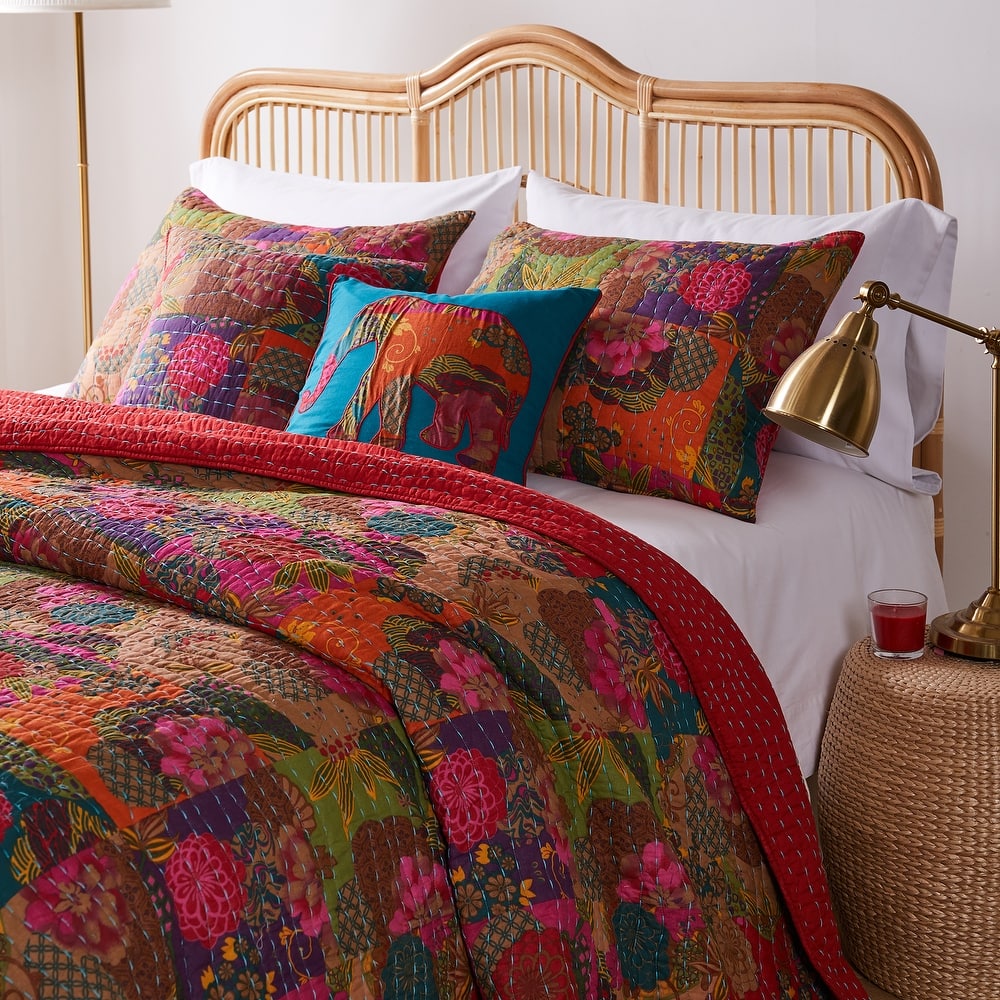 Greenland Home Fashions Jewel 100% Cotton Kantha-Style Floral Fusion Quilt Set with Decorative Pillows