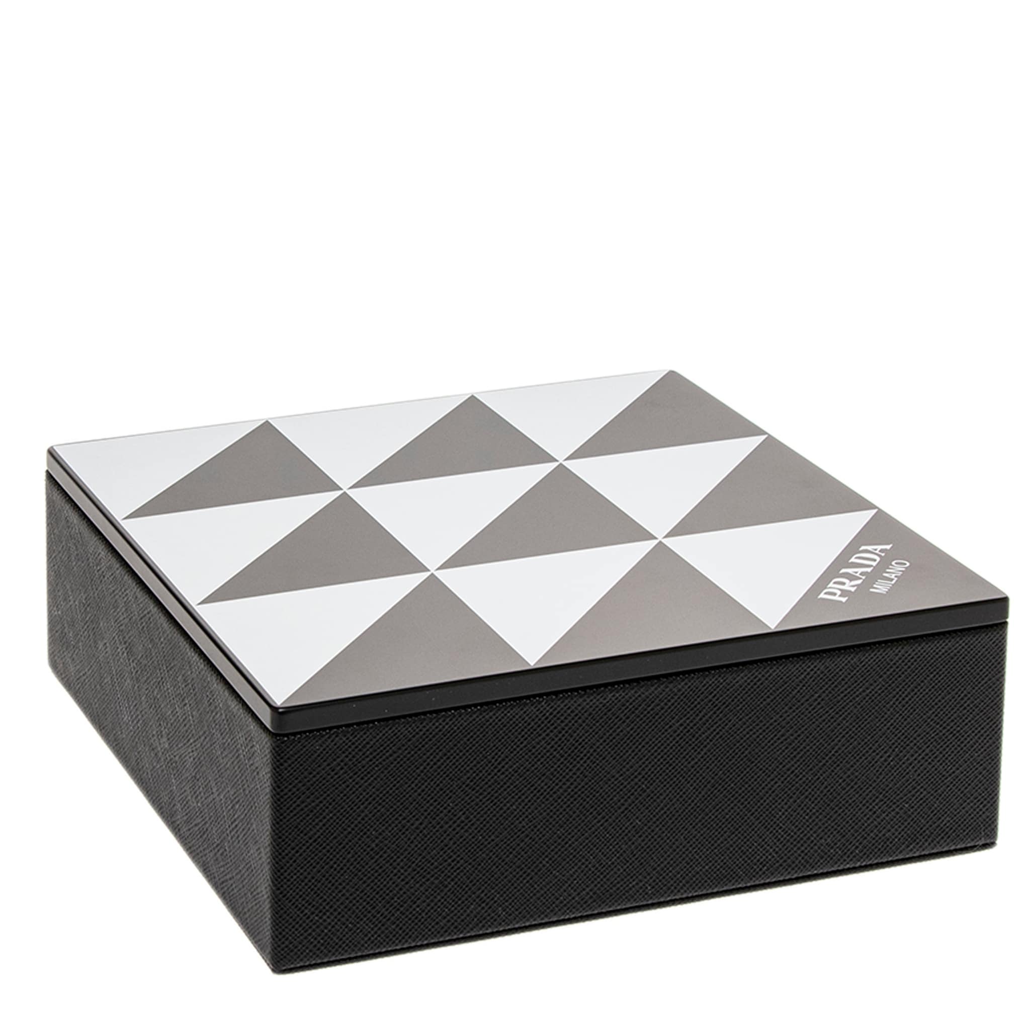 PRADA 三角模様 スカーフ ギフトボックス Prada Saffiano Leather Box with Triangle Pattern Lid - Overstock