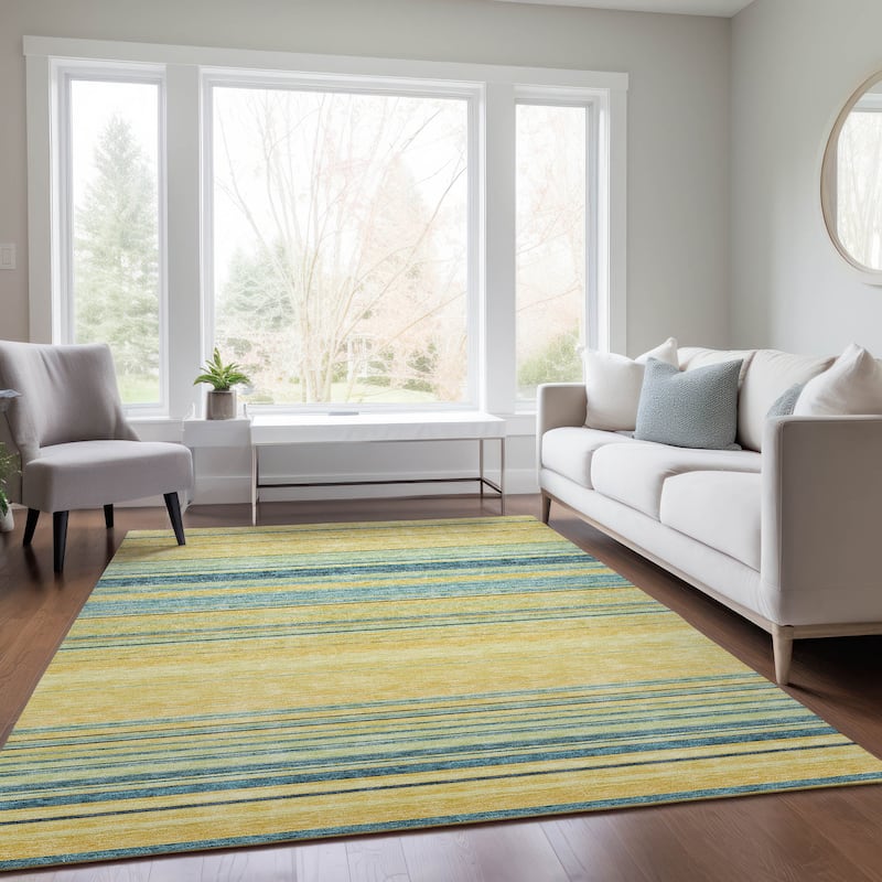 Machine Washable Indoor/ Outdoor Ombre Stripes Chantille Rug