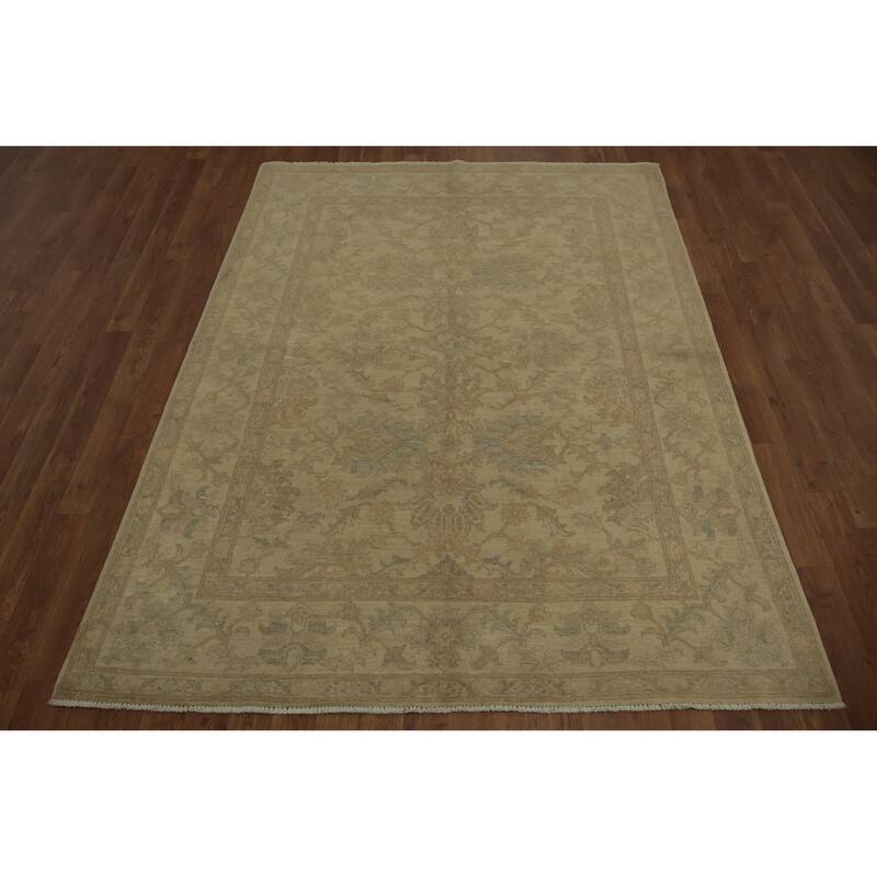 Hand Knotted Oriental 100% Wool Carpet Transitional All-Over Beige & Ivories Oushak Area Rug - 6' 8'' X 4' 11''