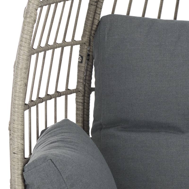 SAFAVIEH Outdoor Living Emmett Egg Chair - 40"W x 35"D x 60"H