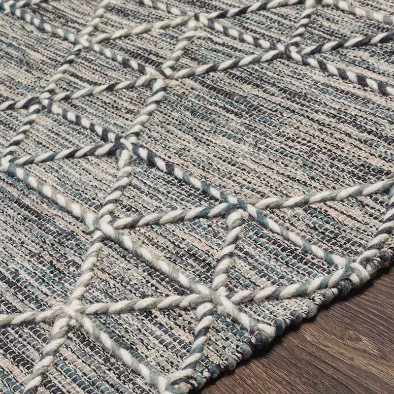 Livabliss Shibona Handmade Farmhouse Cottage Area Rug